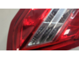 Задний фонарь          