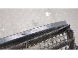 Решетка радиатора  Mercedes SLK R170 1996-2004          