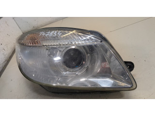 Фара передняя Skoda Fabia 2007-2010 правая