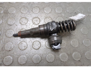 Форсунка топливная Volkswagen Touareg 2002-2007 070130073N