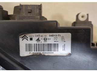 Фара передняя  Citroen C4 2010-2020 правая 