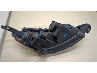 Фара передняя Peugeot 2008 2013-2019 левая