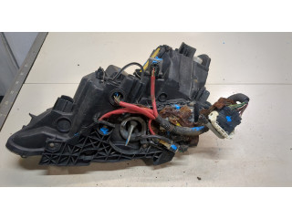 Фара передняя Lexus IS 2005-2013 правая