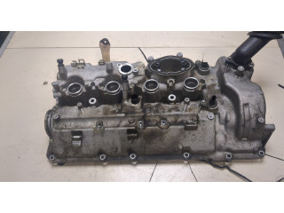 Клапанная крышка двигателя ДВС BMW 6 F12, F13, F06 2011-2015 4.4