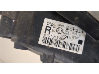 Фара передняя Peugeot 407 правая