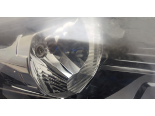 Фара передняя  Renault Scenic 2009-2012 правая 