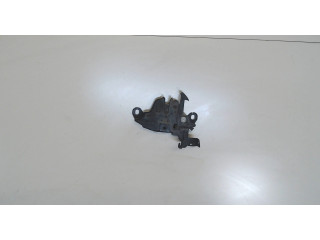 Замок капота Infiniti QX56 2004-2010