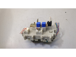 Блок предохранителей  Infiniti QX56 2004-2010         