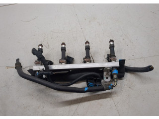 Форсунка топливная Opel Meriva 2003-2010