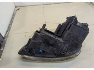 Фара передняя  Volkswagen Caddy 2004-2010 правая 