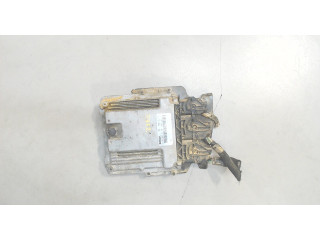 Блок управления двигателем  Renault Trafic 2014-2021     