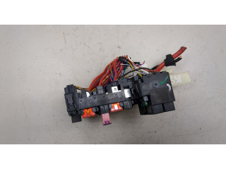 Блок предохранителей Audi Q3 2018-