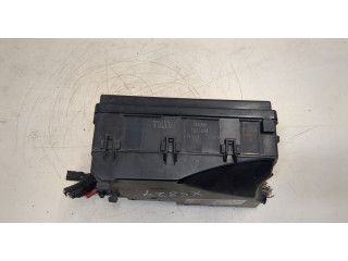 Блок предохранителей  Volvo C30 2010-2013         