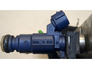 Форсунка топливная  KIA Venga         