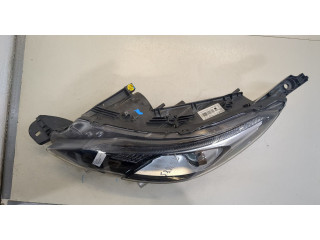Фара передняя Peugeot 2008 2013-2019 левая