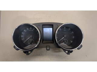 Панель приборов Skoda Yeti 2009-2018 5L0920940M
