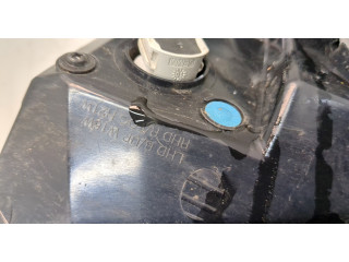 Задний фонарь          