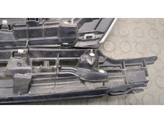 Решетка радиатора  Mitsubishi Outlander 2018-          