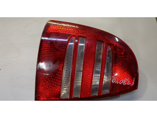 Задний фонарь        Skoda SuperB 2001-2008 