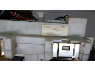 Блок предохранителей Infiniti QX56 2004-2010 24350ZH00A 5.6