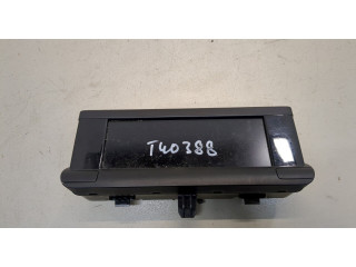 Панель приборов  Citroen C4 Cactus       981385408000     