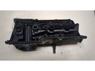 Клапанная крышка двигателя ДВС Infiniti QX56 2010-2013 5.6