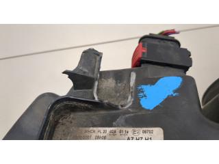 Фара передняя  Peugeot 207 левая 