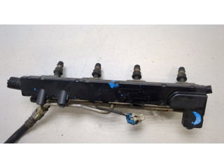 Форсунка топливная Opel Meriva 2003-2010