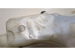 Бачок омывателя  Ford Ranger 2006-2012     2.5