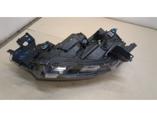 Фара передняя Mitsubishi Outlander 2012-2021 правая