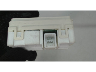 Дисплей бортового компьютера  Toyota Prius 2003-2009 8395047010        