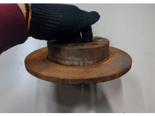 Диск тормозной Volkswagen Caddy 2015- задний