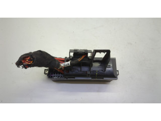 Блок предохранителей Audi Q3 2011-2018