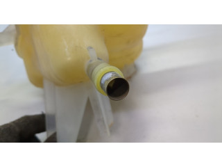 Бачок расширительный  Cadillac STS 2004-2011 15882261   