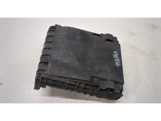 Блок предохранителей  Skoda Octavia (A5) 2004-2008         