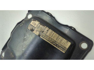 Клапанная крышка двигателя ДВС  Volkswagen Passat 5 1996-2000 2.3     