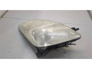 Фара передняя Toyota Prius 2003-2009 правая