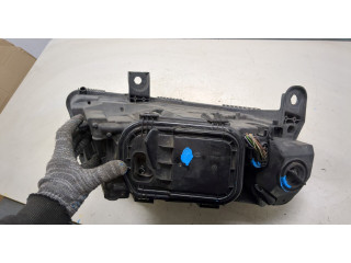 Фара передняя  Audi A6 (C6) 2005-2011 левая 