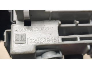 Блок предохранителей Chevrolet Equinox 2017- 22923945 1.5