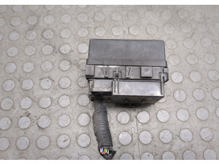 Блок реле  Infiniti QX56 2010-2013      243821LA1D   