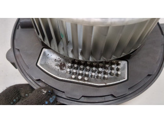 Моторчик печки  Volkswagen Atlas 2017-2020 3QF819021B    3QF819021B   