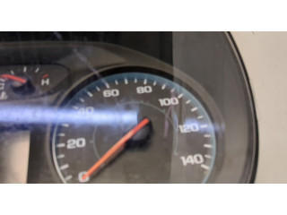 Панель приборов  Chevrolet Equinox 2017-2024       84625643     