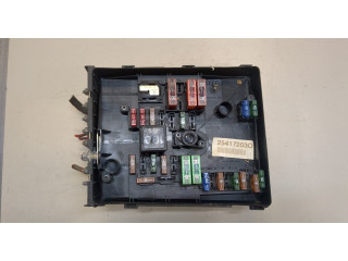 Блок предохранителей Volkswagen Golf Plus 1K0937125A