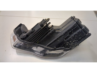 Фара передняя  Audi A1 (8X) 2010-2014 правая 