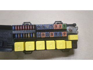 Блок предохранителей Jaguar S-type xw4t14a003a 3