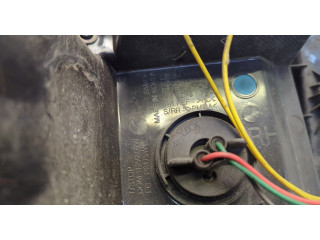 Задний фонарь          