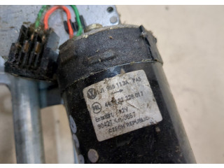 Двигатель стеклоочистителя (моторчик дворников) передний  Volkswagen Golf 4 1997-2005      