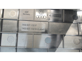 Крышка блока предохранителей Audi Q3 2011-2014 1K093713F 2