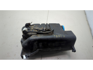 Бачок омывателя  Infiniti QX56 2004-2010 289107S000   