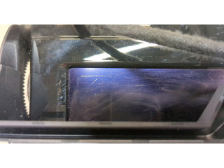 Дисплей бортового компьютера Audi Q3 2011-2014 8U0857273B